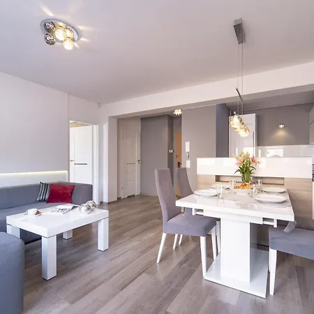 Secret Garden 150 M From The By Renters
