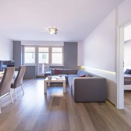 Апартаменты Secret Garden 150 M From The By Renters *
